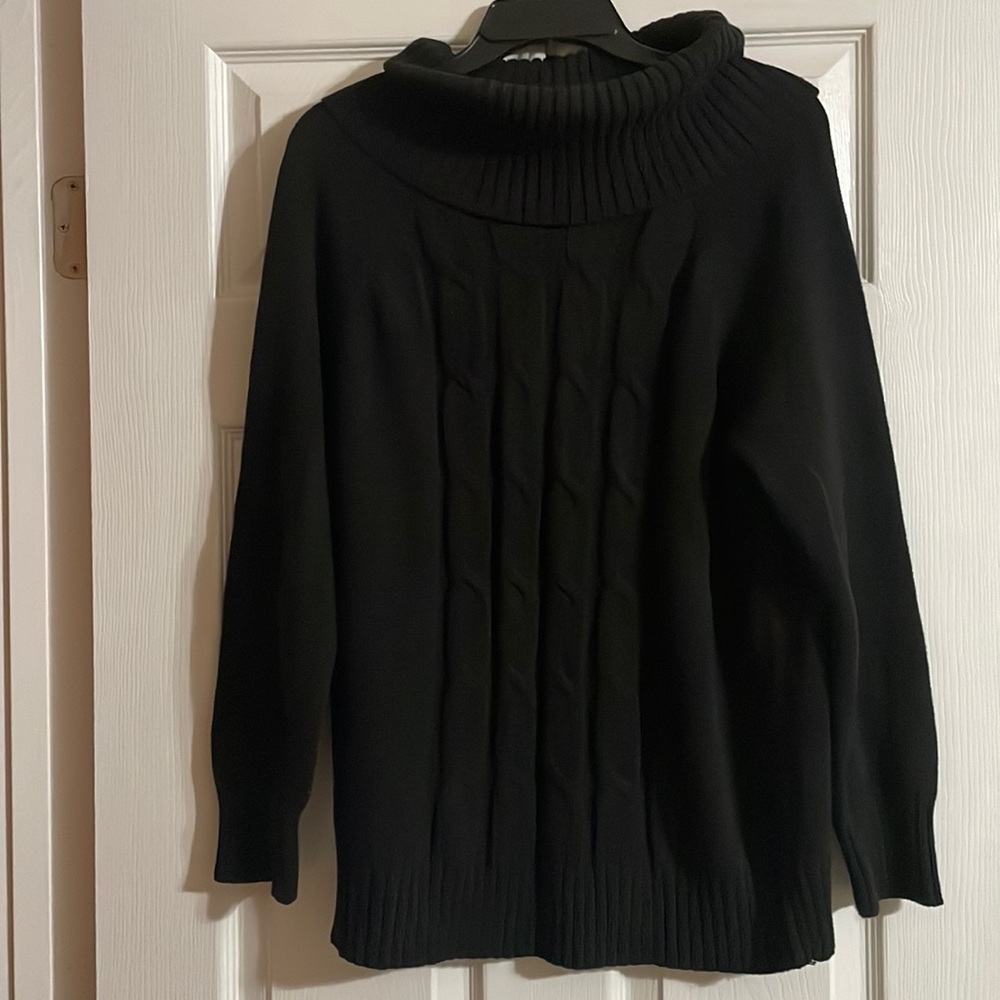Kim Rogers Oversized cable knit turtleneck